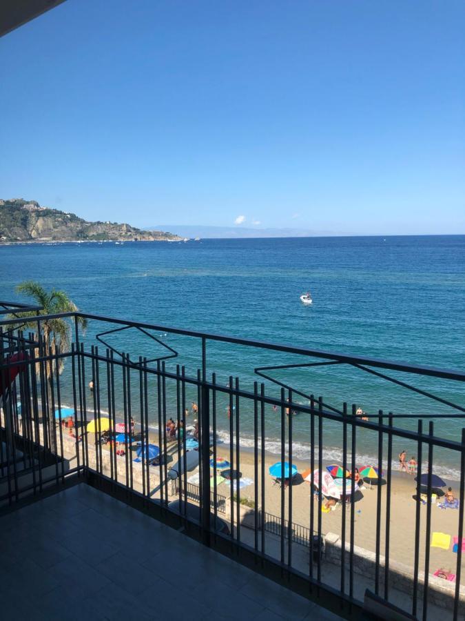 La Mansarda Apartamento Giardini Naxos Exterior foto