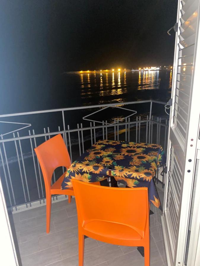 La Mansarda Apartamento Giardini Naxos Exterior foto